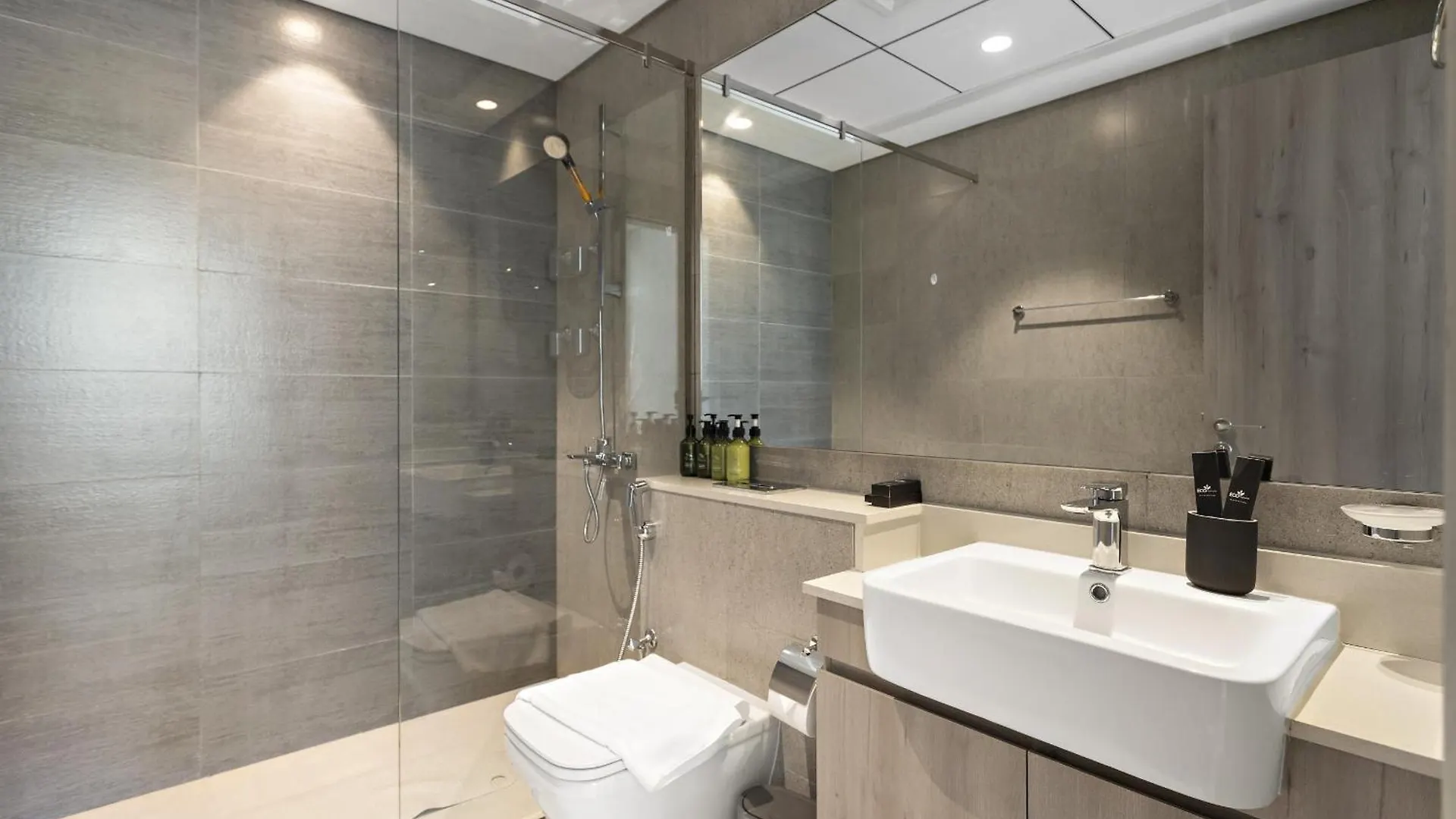 Vayk - Luxurious 1Bd With Balcony In Dubai Hills Estate Apartment
