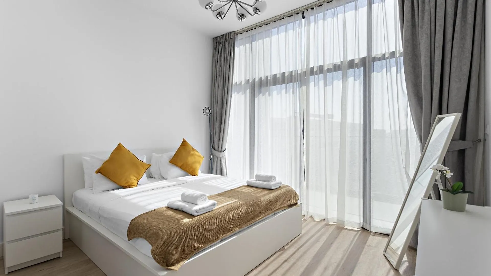 Vayk - Luxurious 1Bd With Balcony In Dubai Hills Estate Apartment